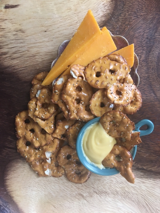 Fini Sharp Cheddar + Pretzel Chips